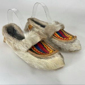 COPY - COPY - Vintage Moccasin Slippers Native American